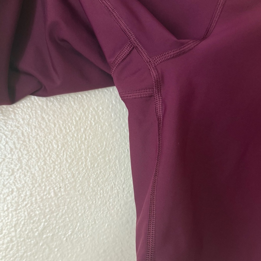 ❇️VICTORIA SPORT Women's Burgundy Bike Shorts 2 for $22❇️ - Picture 3 of 4